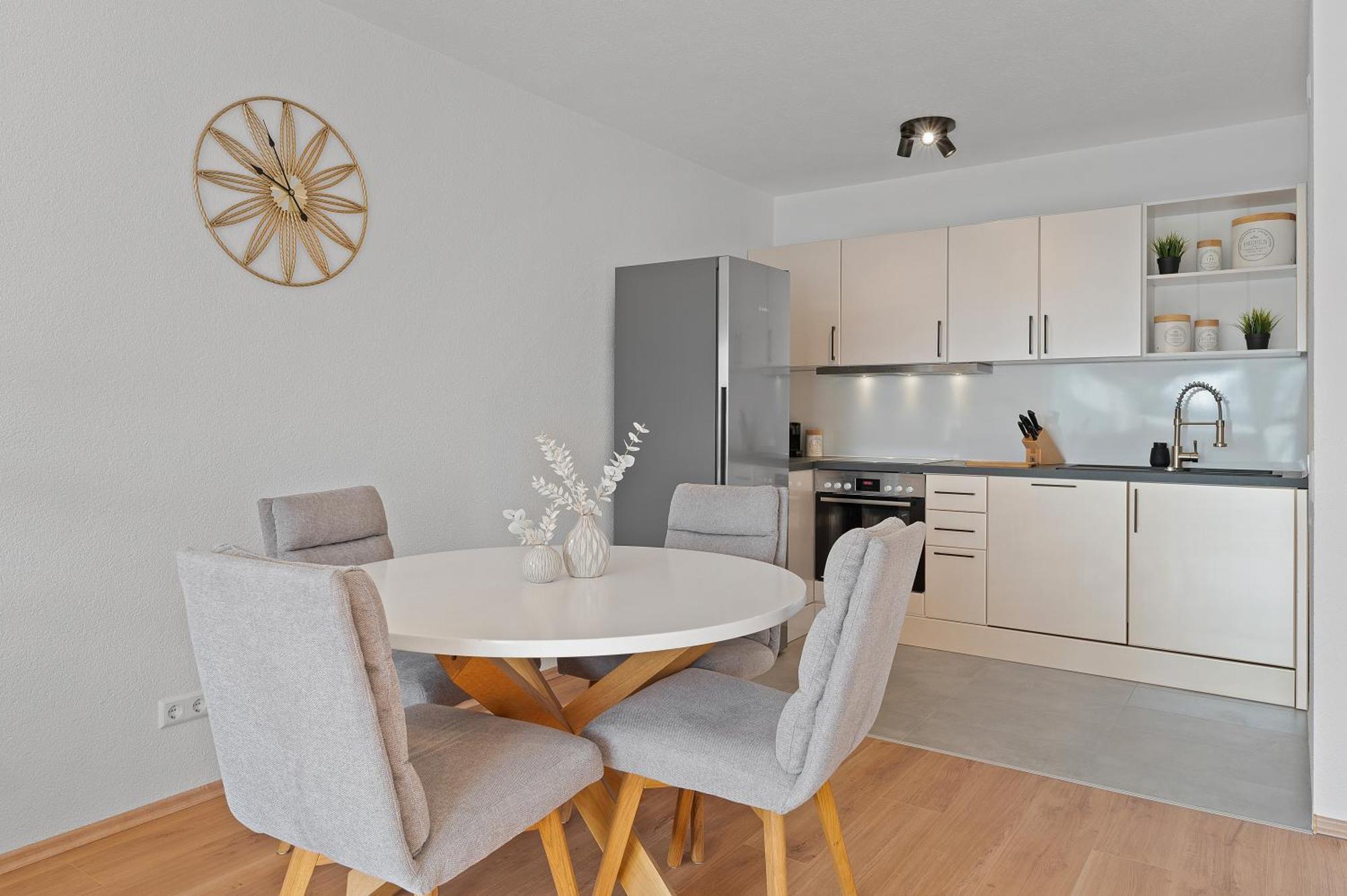 Roomfall Am Kurpark Mit Blick Ins Gruene-Parkplatz-Waschmaschine-Kueche-Wifi Бад-Раппенау Екстер'єр фото
